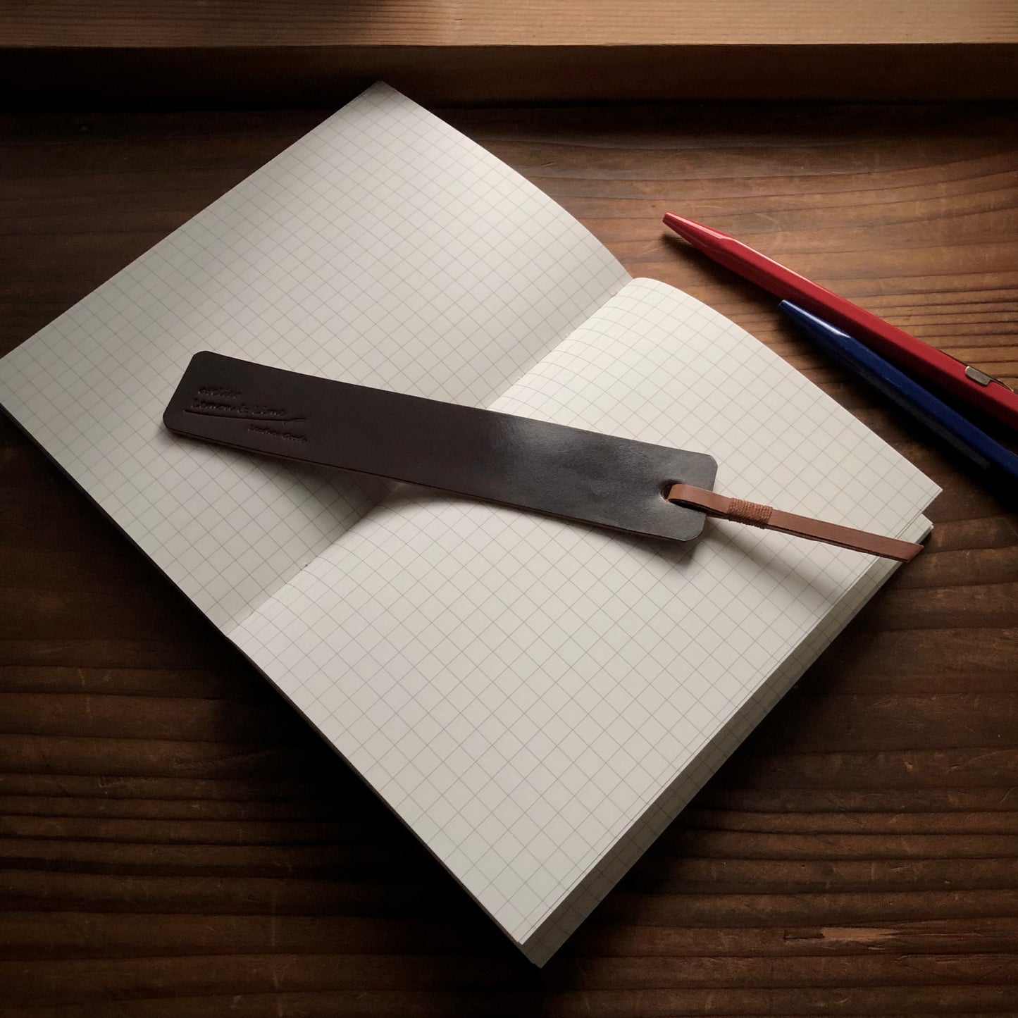 Shell Bookmark【Horween】シェルコードバンの栞(しおり)