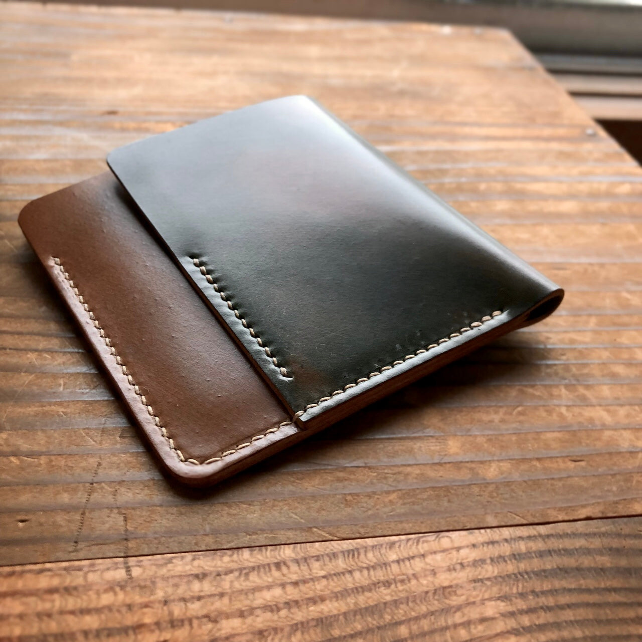 Shell Wallet / Simple / Half Bill Wallet【Horween】シェルコードバンの二つに折って入れる札入れ