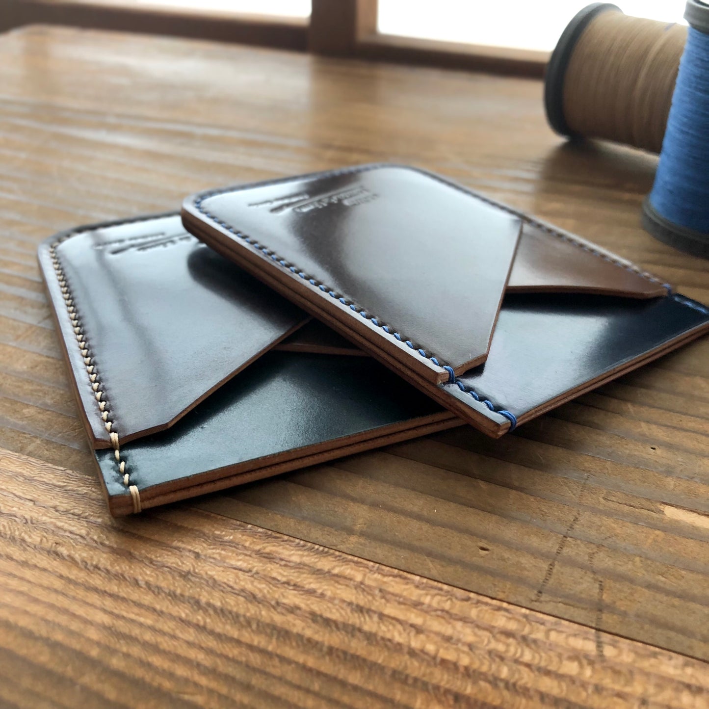 Shell Wallet / Vertical / Single (3-pocket)【Horween】シェルコードバンの縦型のカードホルダー (3ポケット)