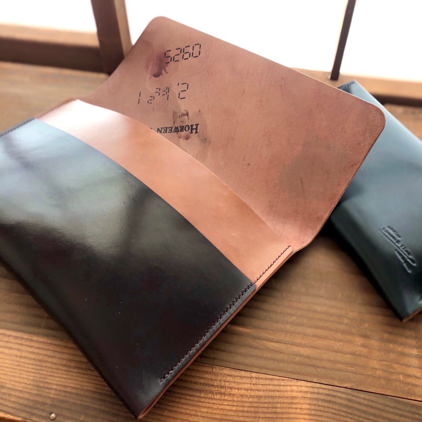 Shell Bag / Clutch (Medium)【Horween】シェルコードバンのクラッチ (Mサイズ)