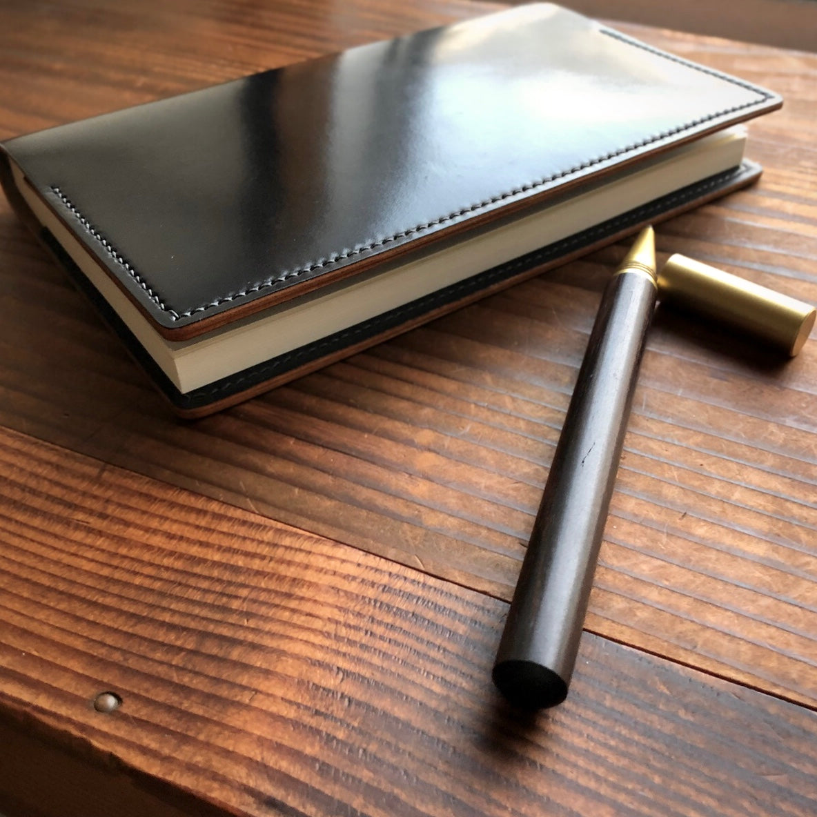 Shell Notebook Cover (B6 Slim)【Horween】シェルコードバンの新書カバー・B6 Slimノートカバー