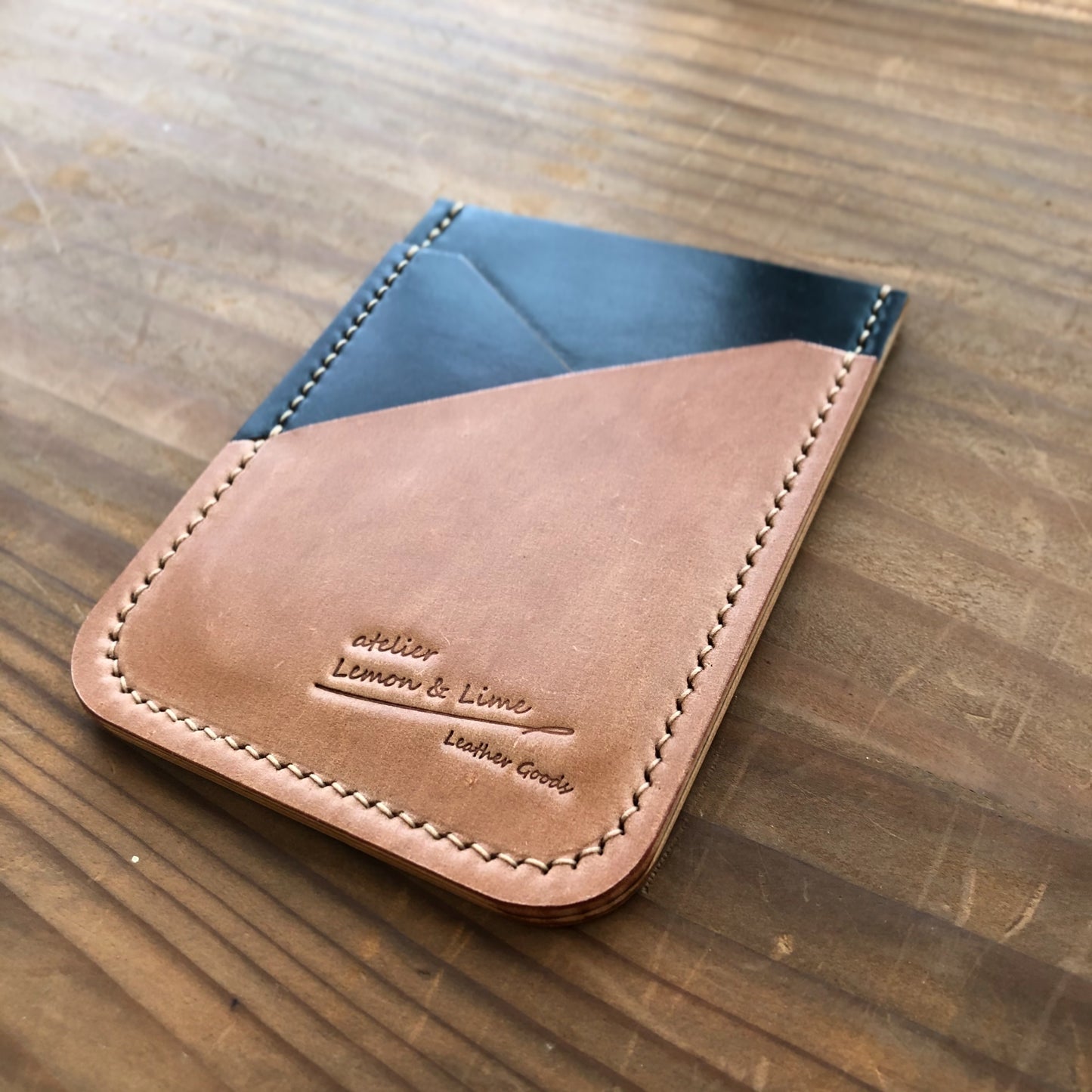 Shell Wallet / Vertical / Single (3-pocket)【Horween】シェルコードバンの縦型のカードホルダー (3ポケット)