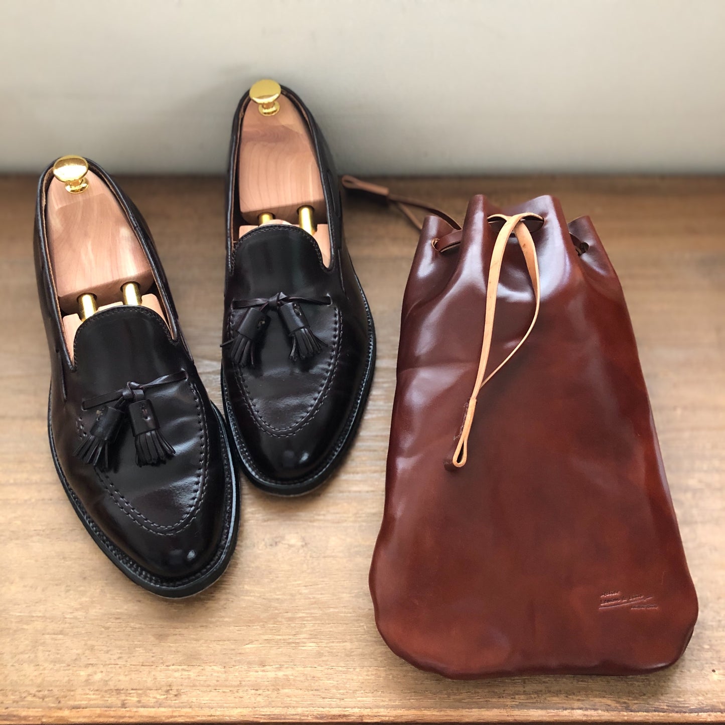 Shell Bag / Kinchaku【Horween】シェルコードバンの巾着