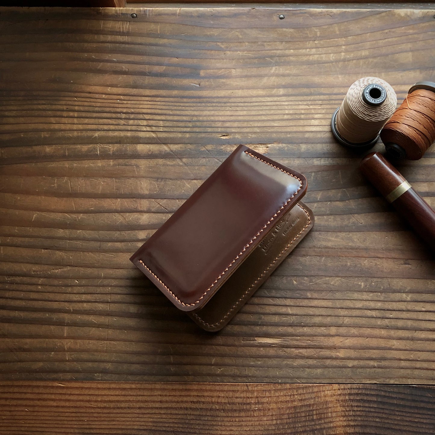 Shell Wallet / r12.5 / Bifold (2-pocket)【Horween】シェルコードバンのカードホルダー / r12.5 / Bifold (2-pocket)