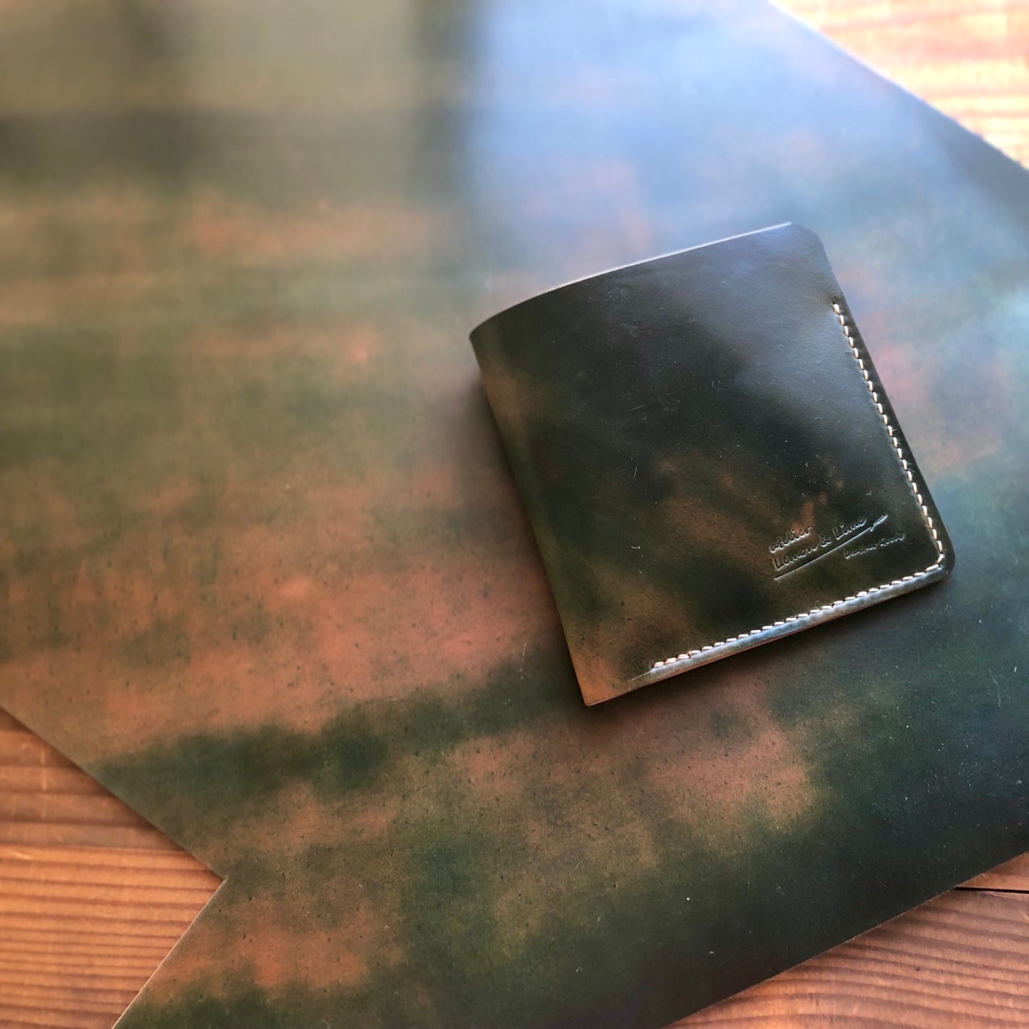 Shell Wallet / Simple / Half Bill Wallet【Horween】シェルコードバンの二つに折って入れる札入れ