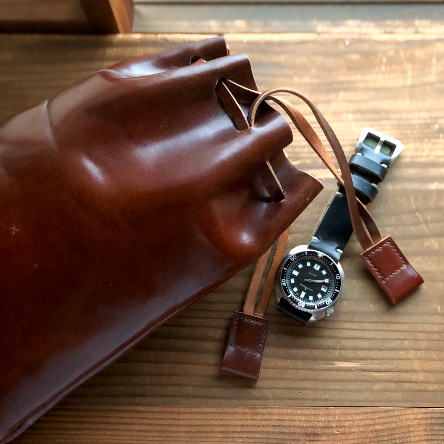 Shell Bag / Kinchaku【Horween】シェルコードバンの巾着