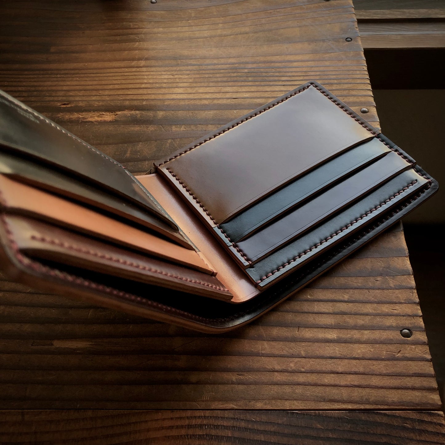 Shell Wallet / Classic / Bifold【Horween】シェルコードバンの二折り財布(札入れ)