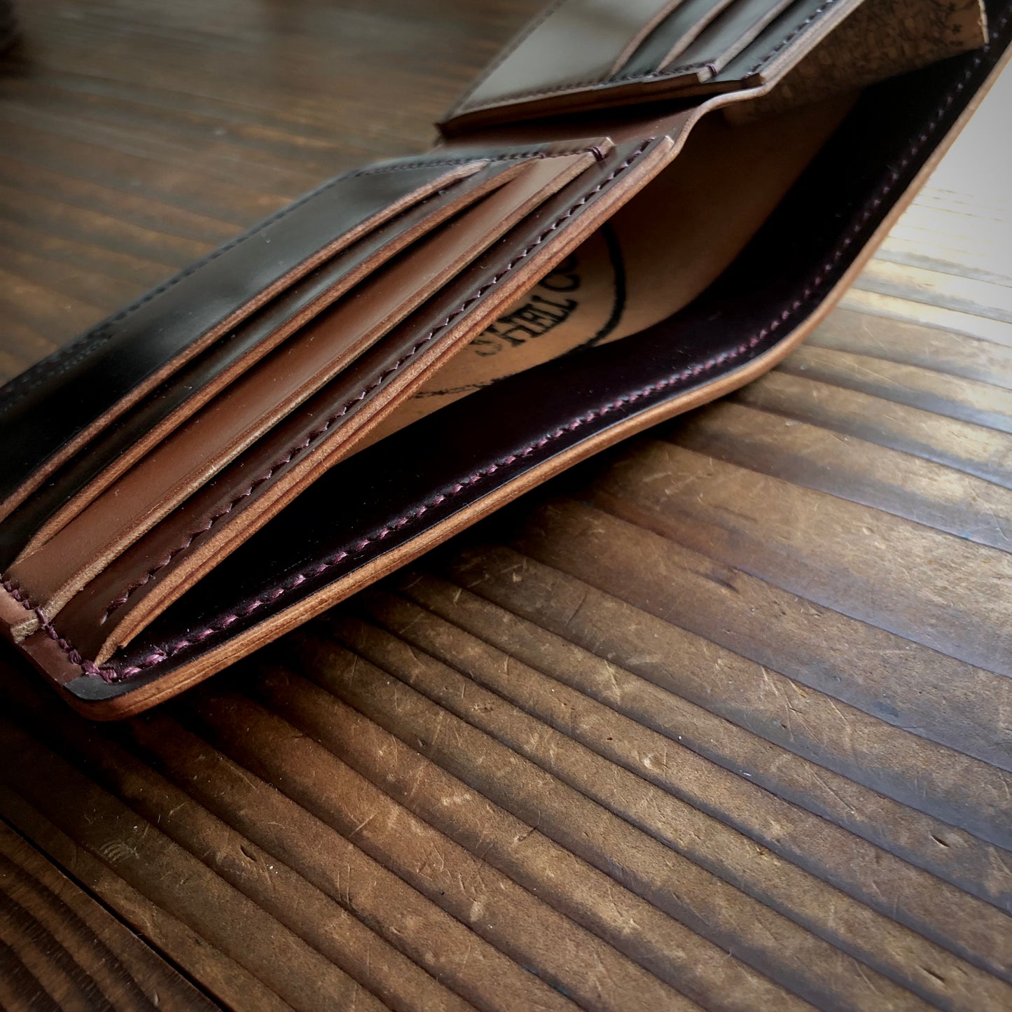 Shell Wallet / Classic / Bifold【Horween】シェルコードバンの二折り財布(札入れ)