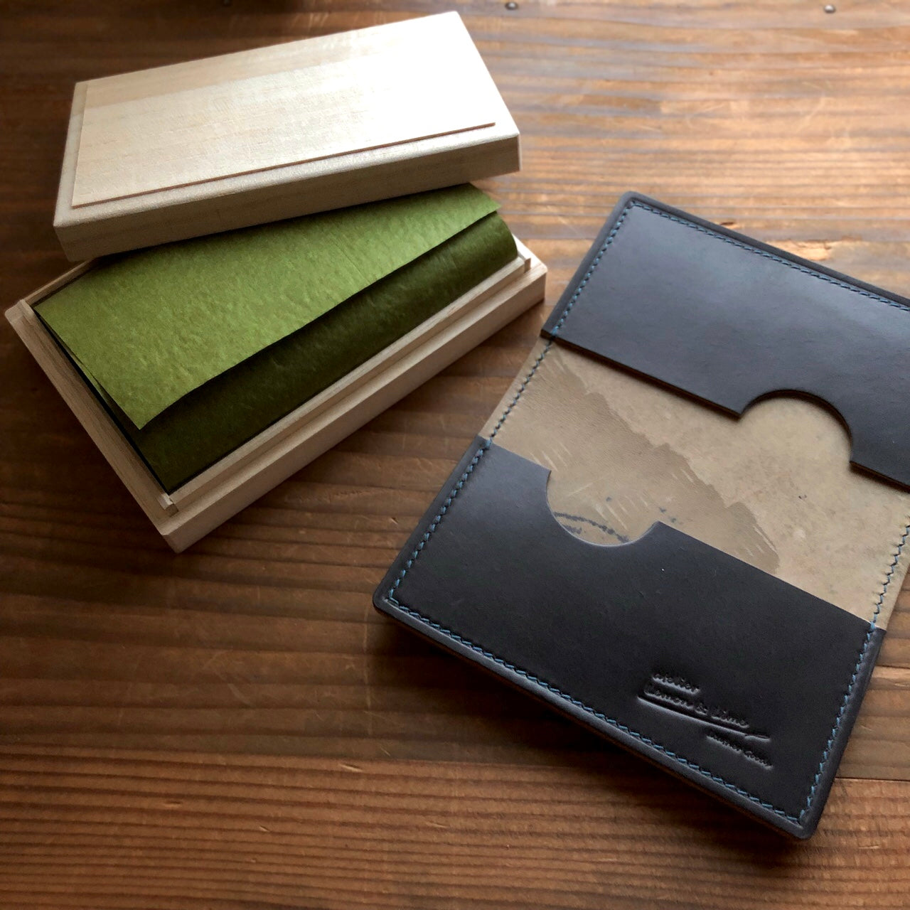 Shell Business Card Holder【Horween】シェルコードバンの名刺入れ