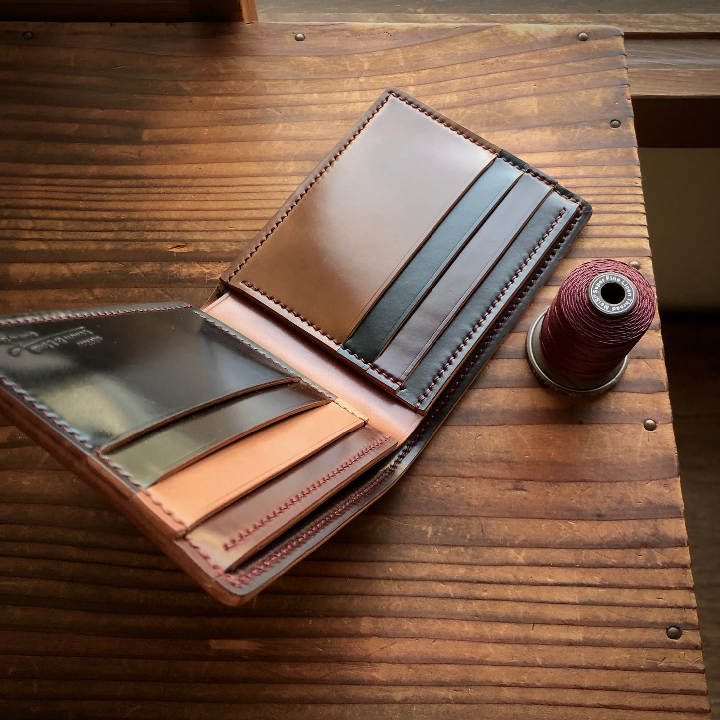 Shell Wallet / Classic / Bifold【Horween】シェルコードバンの二折り財布(札入れ)