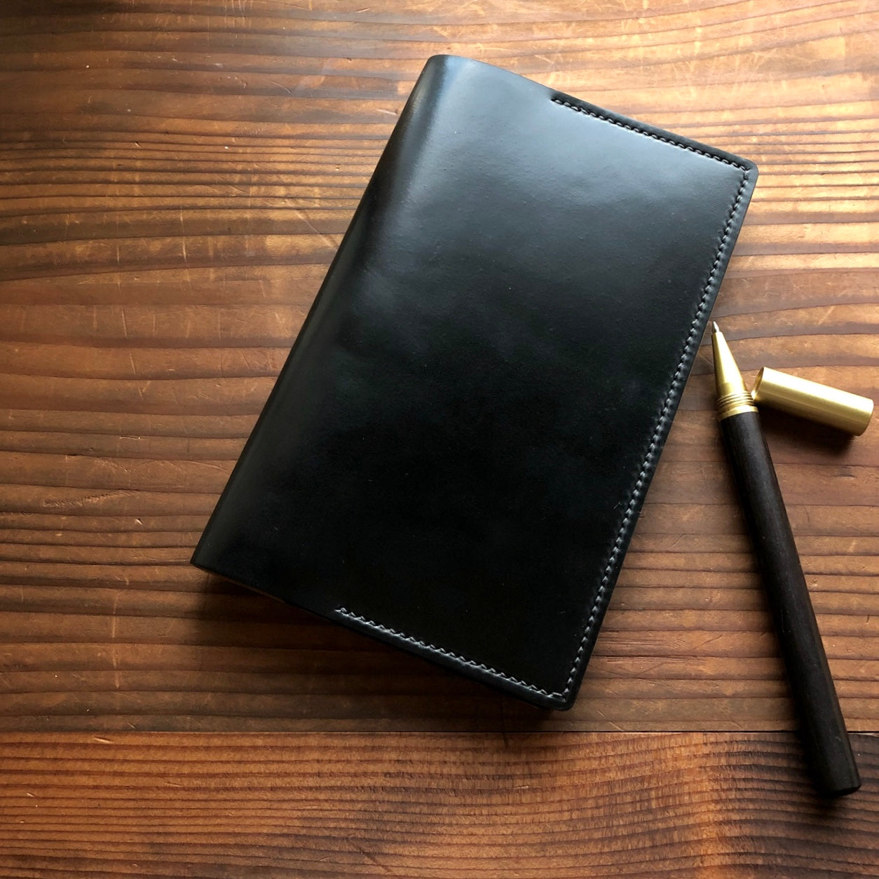Shell Notebook Cover (B6 Slim)【Horween】シェルコードバンの新書カバー・B6 Slimノートカバー