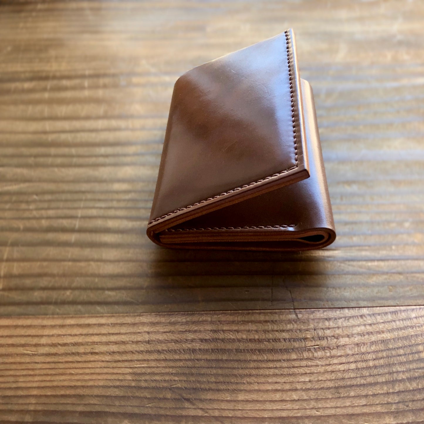 Shell Wallet / Vertical / Palm-Sized Wallet, Trifold【Horween】シェルコードバンのシンプルな三折り財布