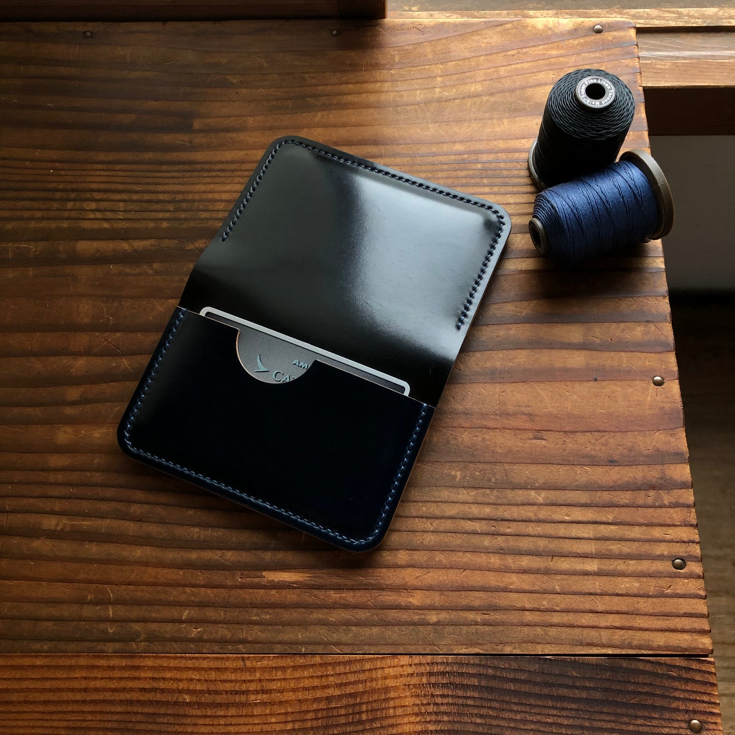 Shell Wallet / r12.5 / Bifold (3-pocket)【Horween】シェルコードバンのカードホルダー / r12.5 / Bifold (3-pocket)