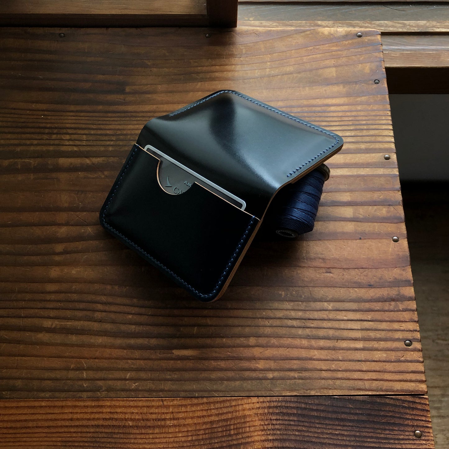 Shell Wallet / r12.5 / Bifold (3-pocket)【Horween】シェルコードバンのカードホルダー / r12.5 / Bifold (3-pocket)