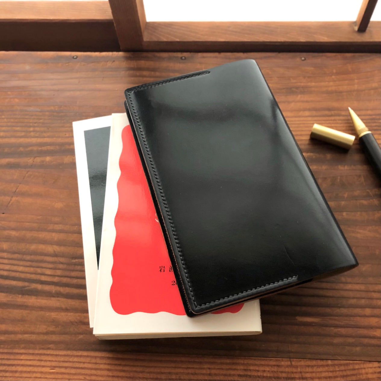 Shell Notebook Cover (B6 Slim)【Horween】シェルコードバンの新書カバー・B6 Slimノートカバー