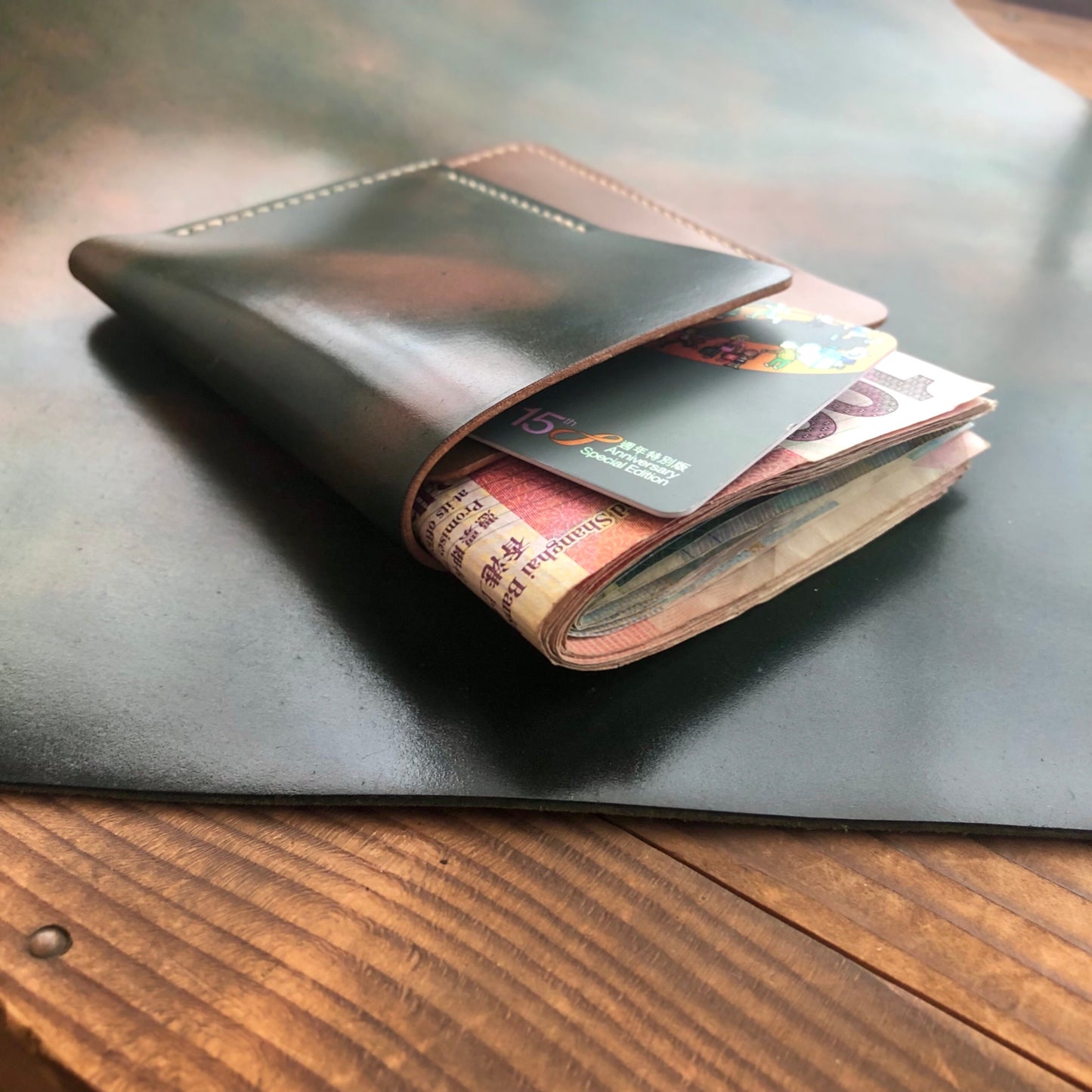 Shell Wallet / Simple / Half Bill Wallet【Horween】シェルコードバンの二つに折って入れる札入れ