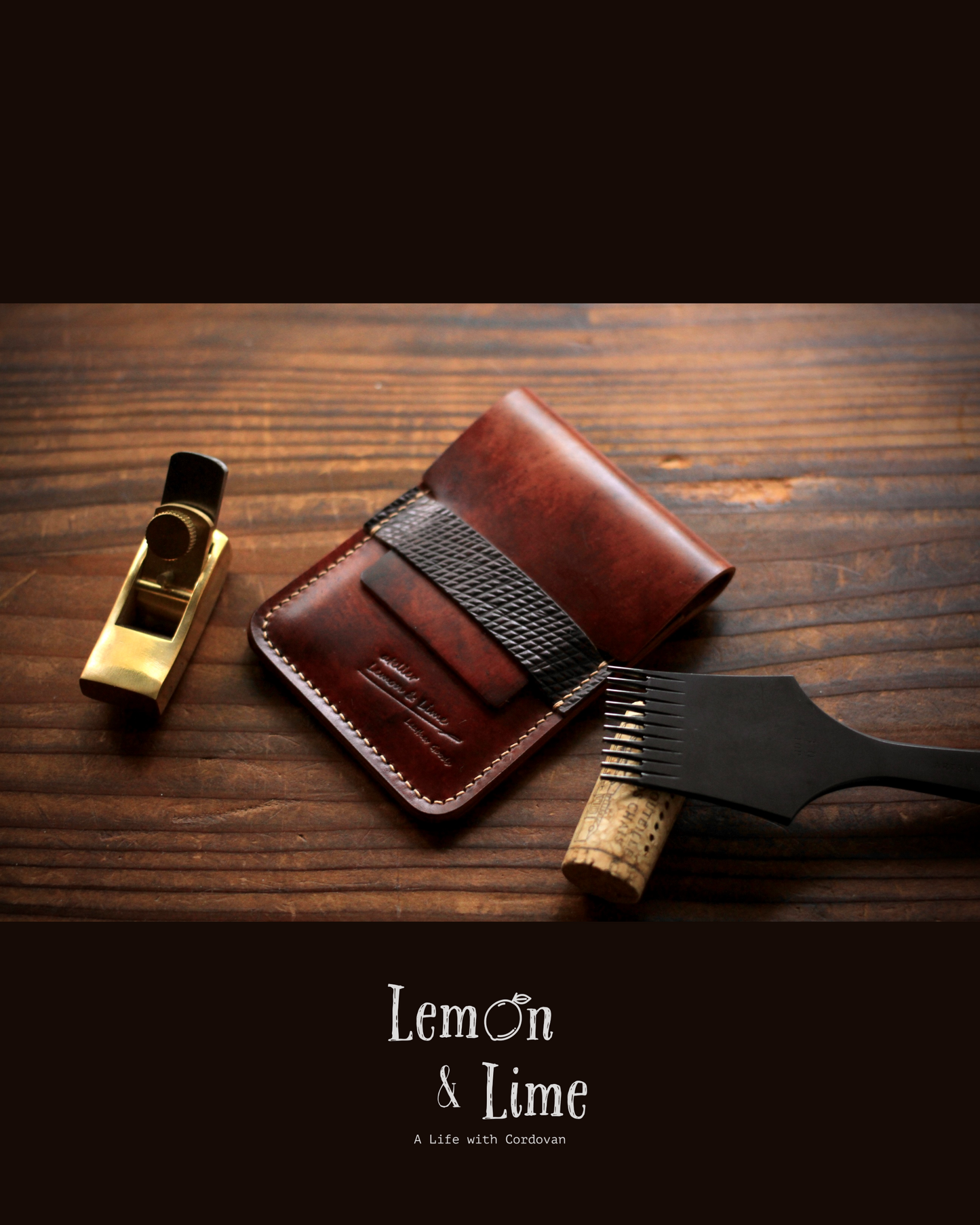 Shell Wallet / Vertical / Vertical Card Case w/ Flap (1-pocket)【Horween】シェルコードバンのフラップ付きの縦型カードケース