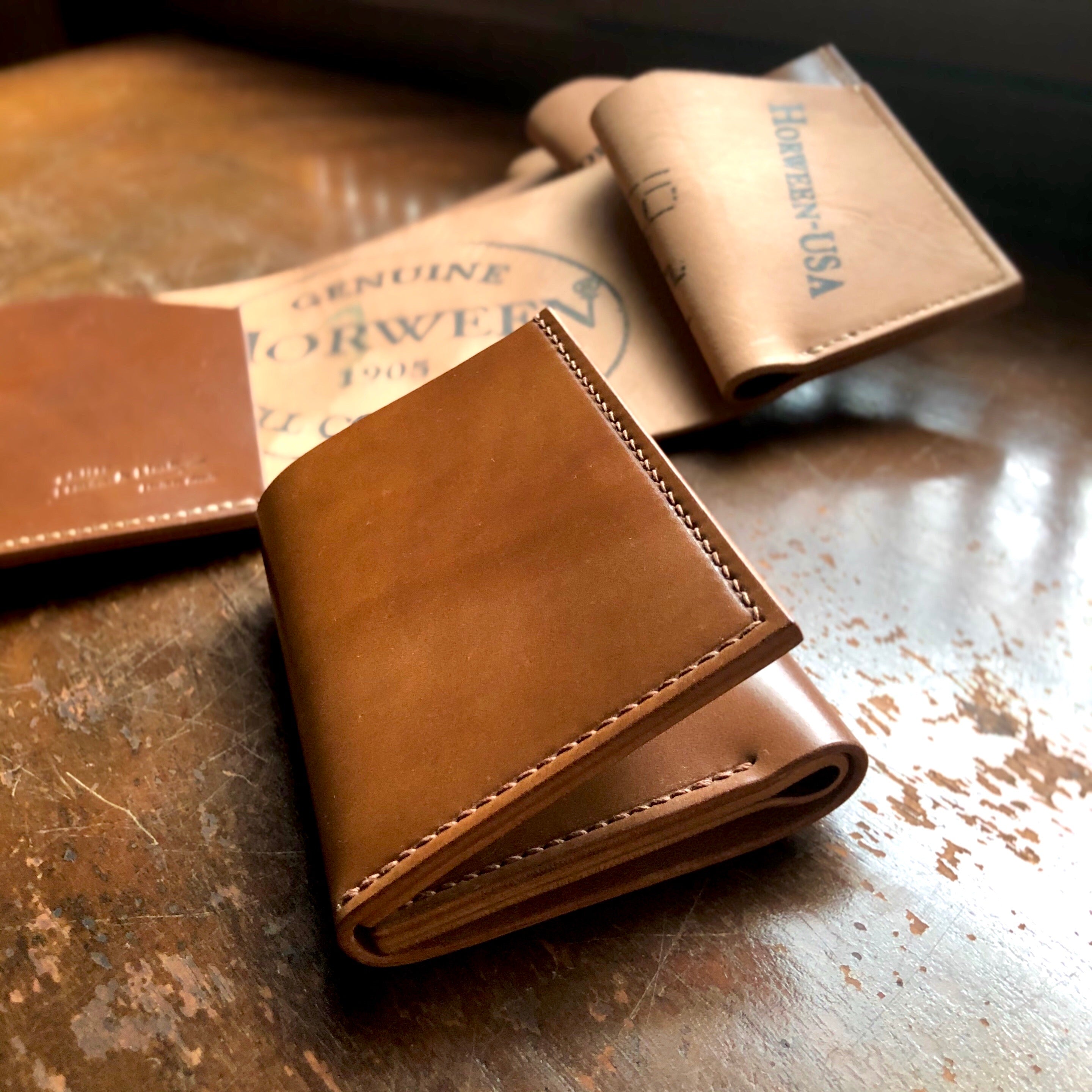 Shell Wallet / Vertical / Palm-Sized Wallet,  Trifold【Horween】シェルコードバンのシンプルな三折り財布