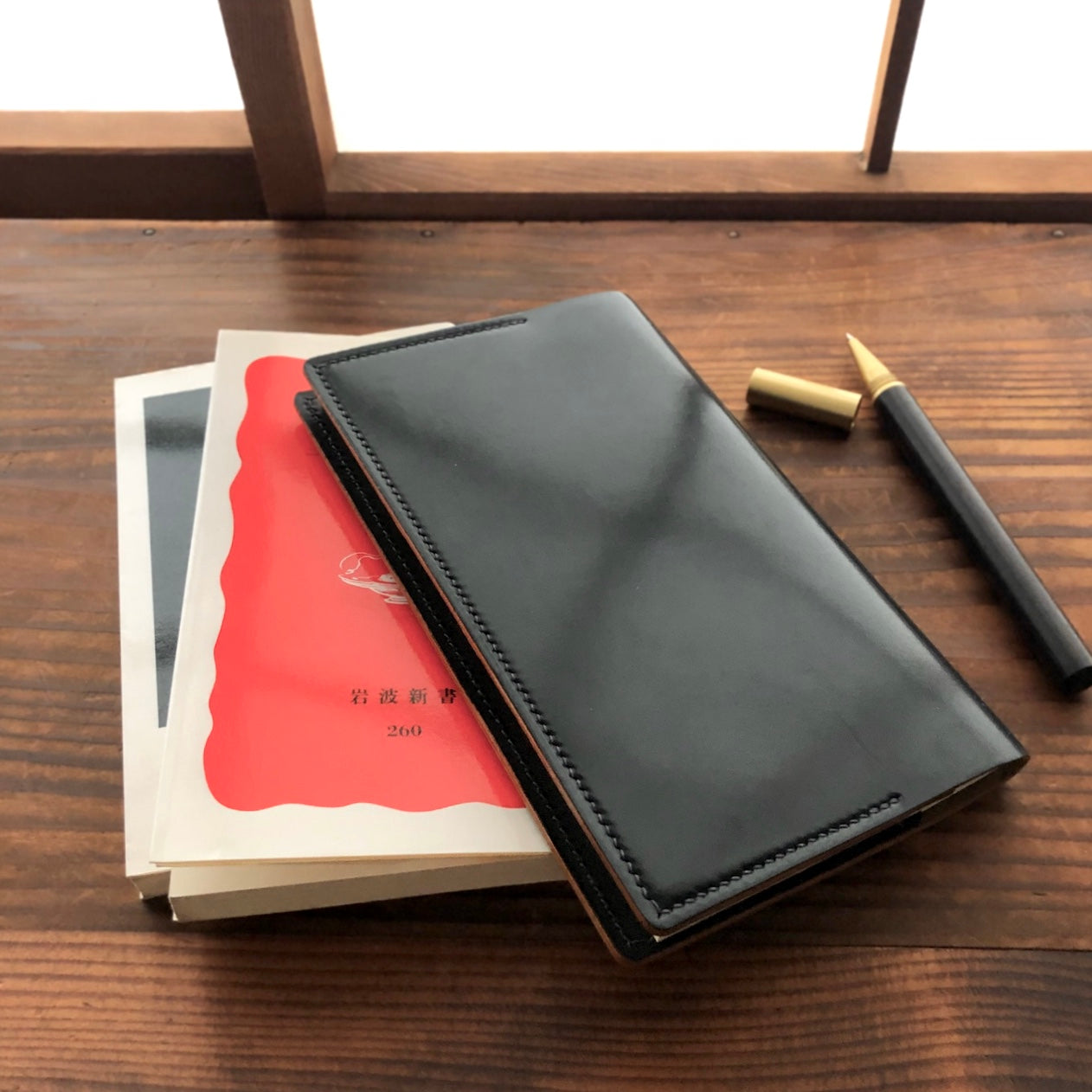 Shell Notebook Cover (B6 Slim)【Horween】シェルコードバンの新書カバー・B6 Slimノートカバー