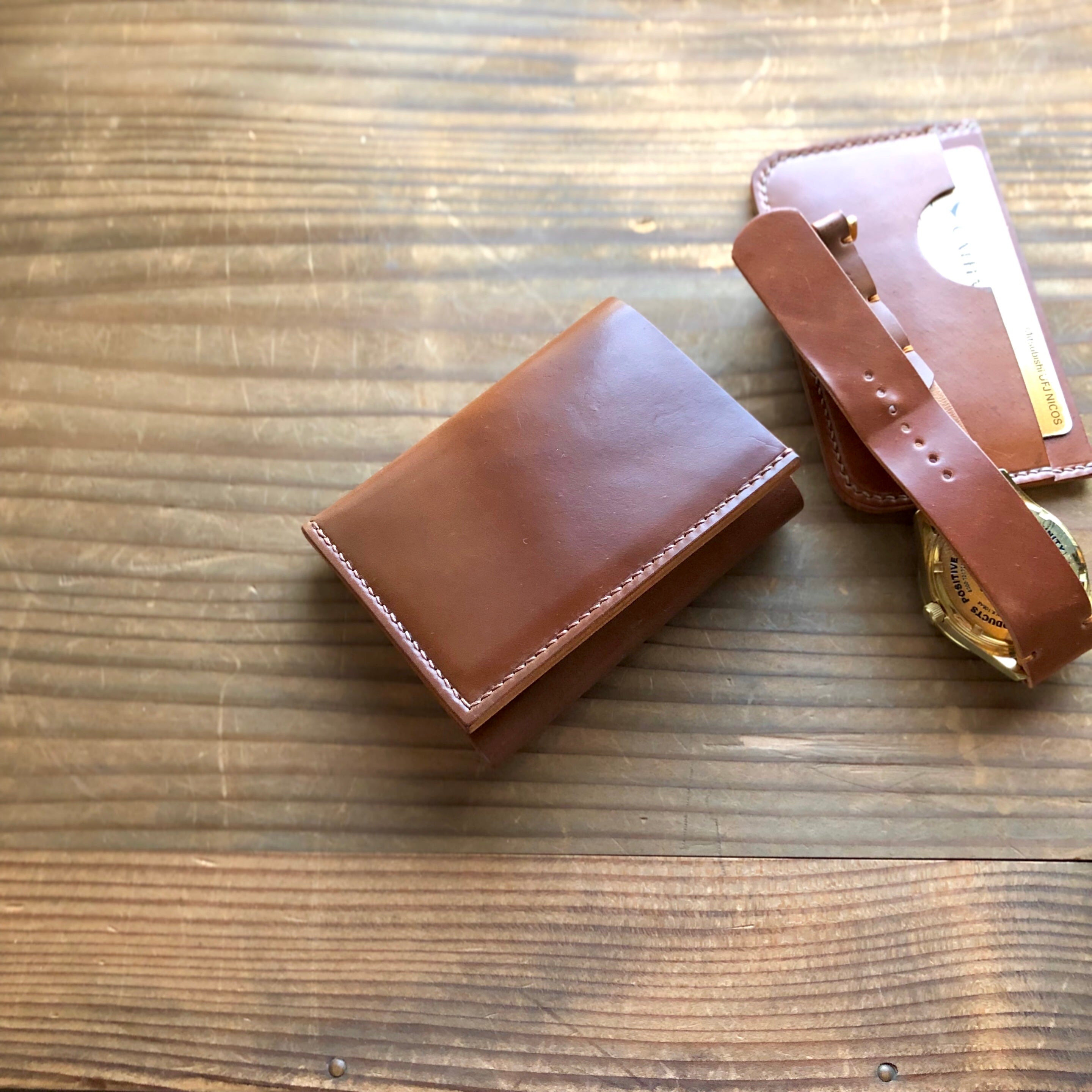 Shell Wallet / Vertical / Palm-Sized Wallet,  Trifold【Horween】シェルコードバンのシンプルな三折り財布